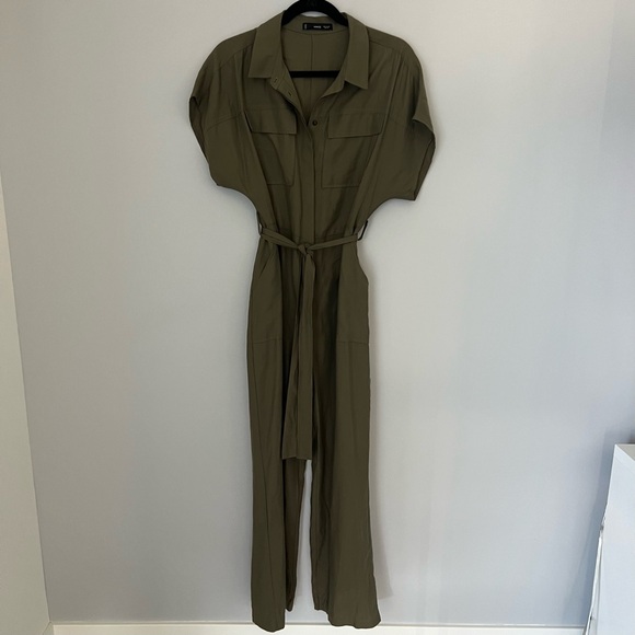 NWOT Lyocell Jumpsuit w/ Belt - Picture 4 of 5